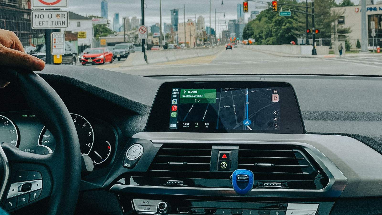 Descarrega els nous wallpapers de CarPlay a iOS 17