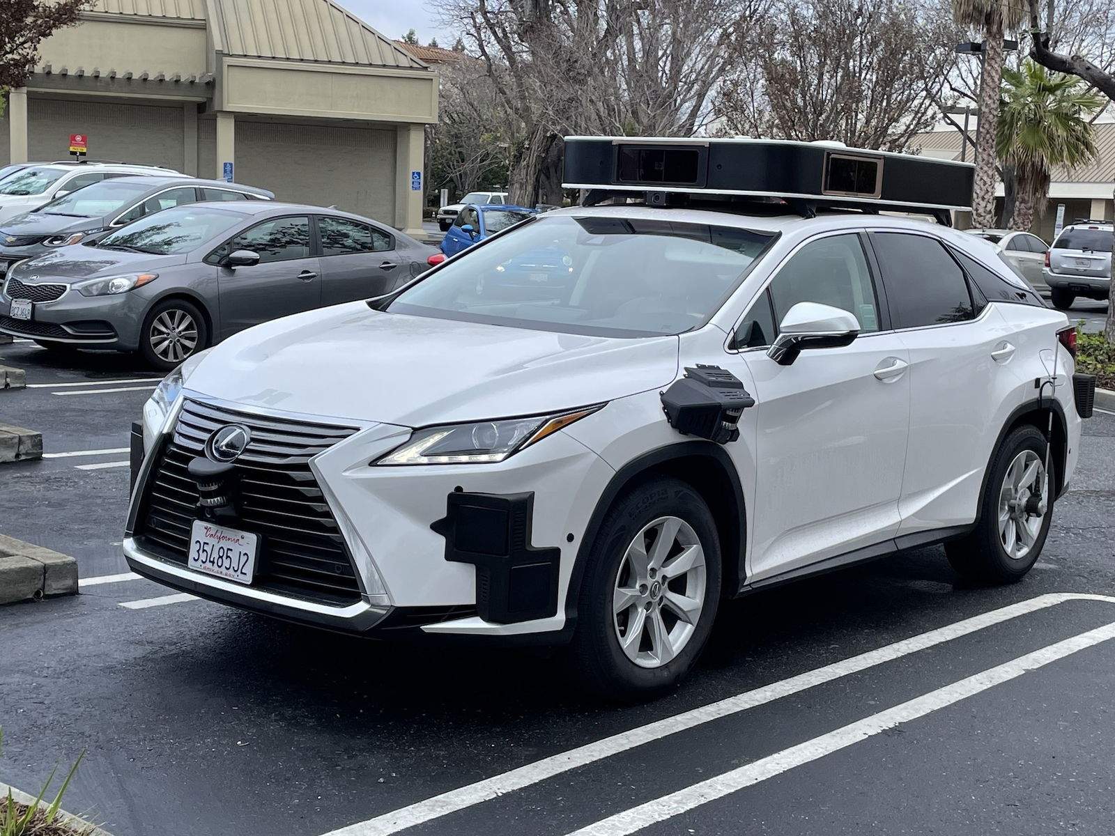 Apple añade más coches autónomos a sus pruebas