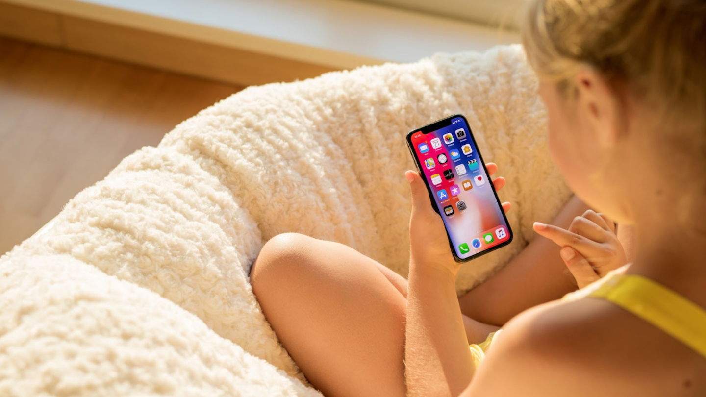 Una nena de 10 anys es gasta més de 5.000 dòlars a Roblox i TikTok