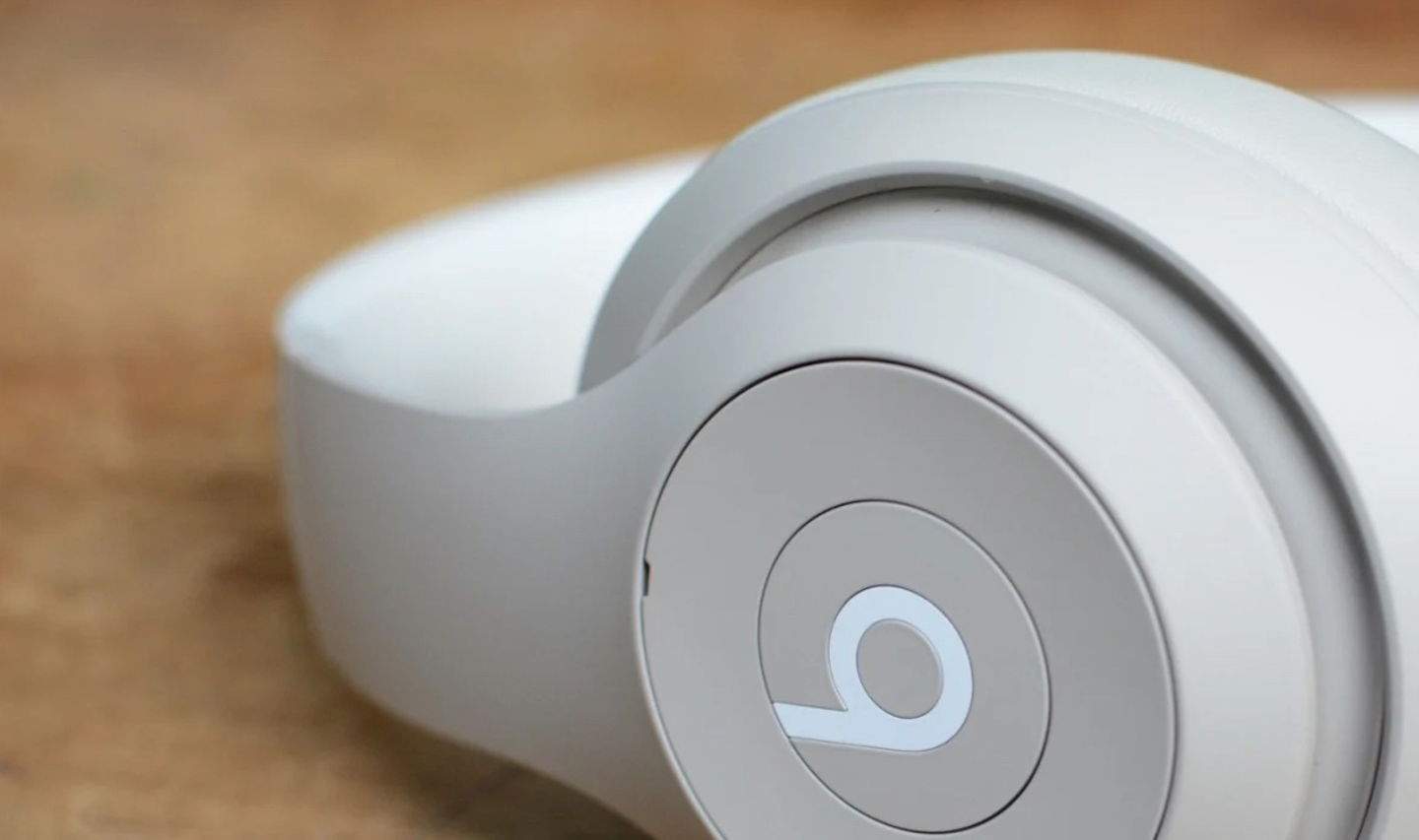 Los auriculares Beats Studio Pro ya están disponibles en España