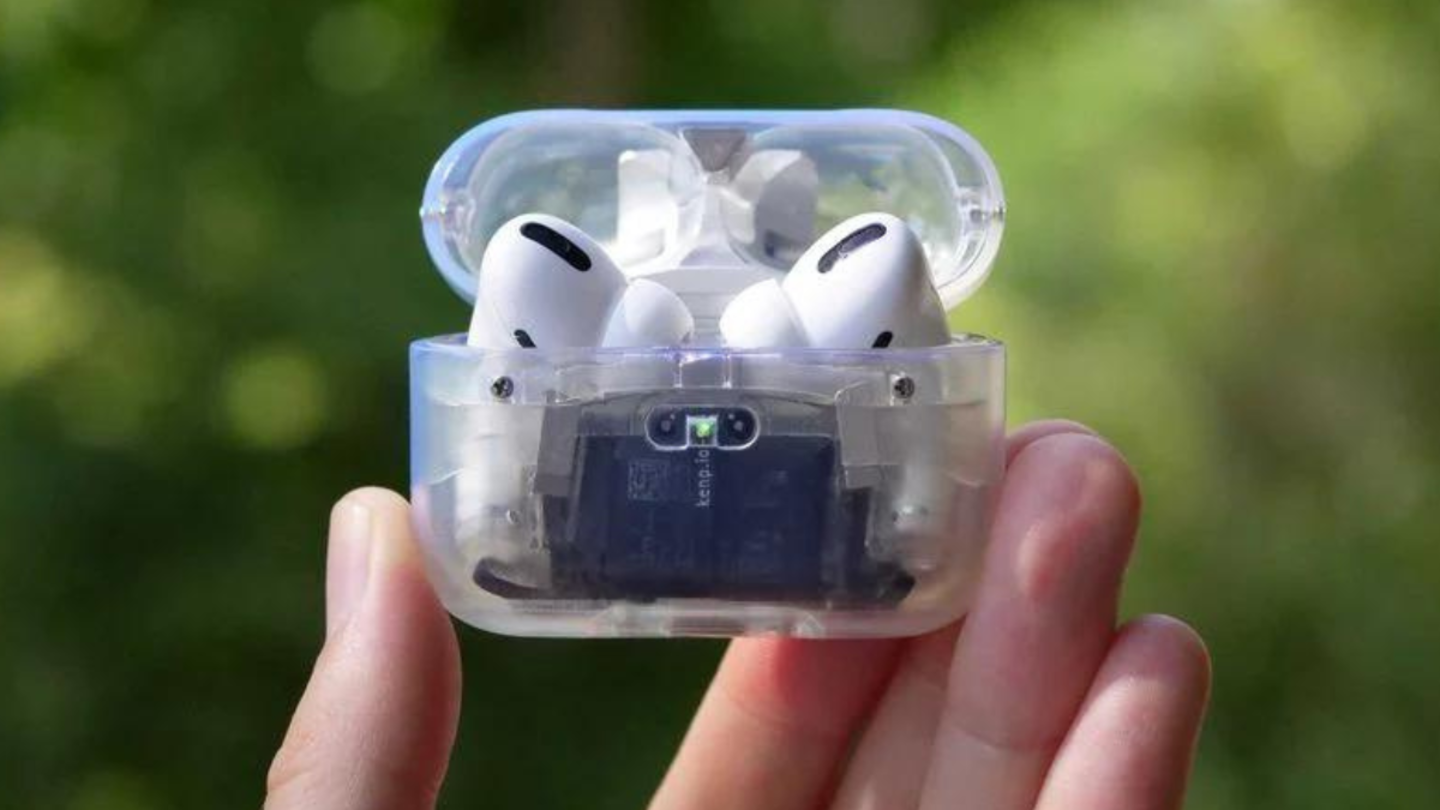 Creen un fascinant estoig transparent per als AirPods i és el millor que veuràs avui