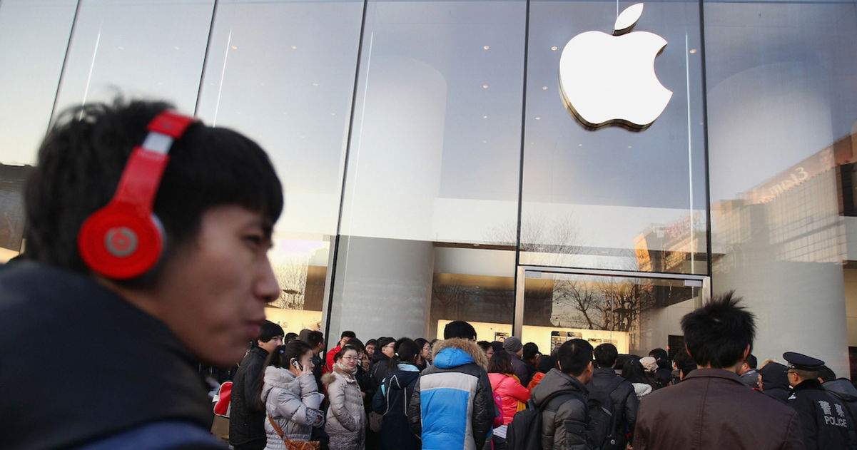 China prohíbe a los funcionarios usar el iPhone en el trabajo