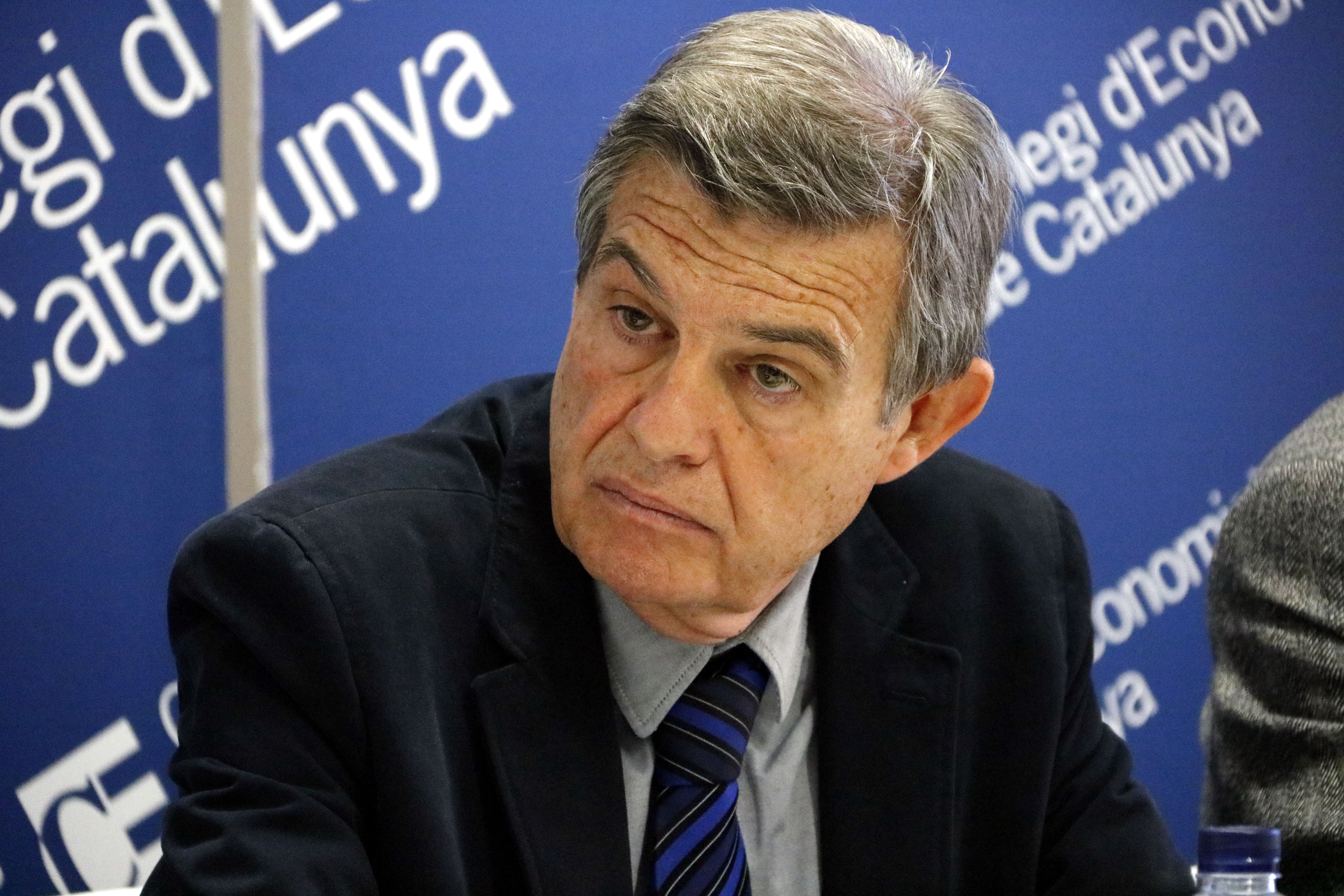 Los economistas creen en una Catalunya global más allá del handicap político