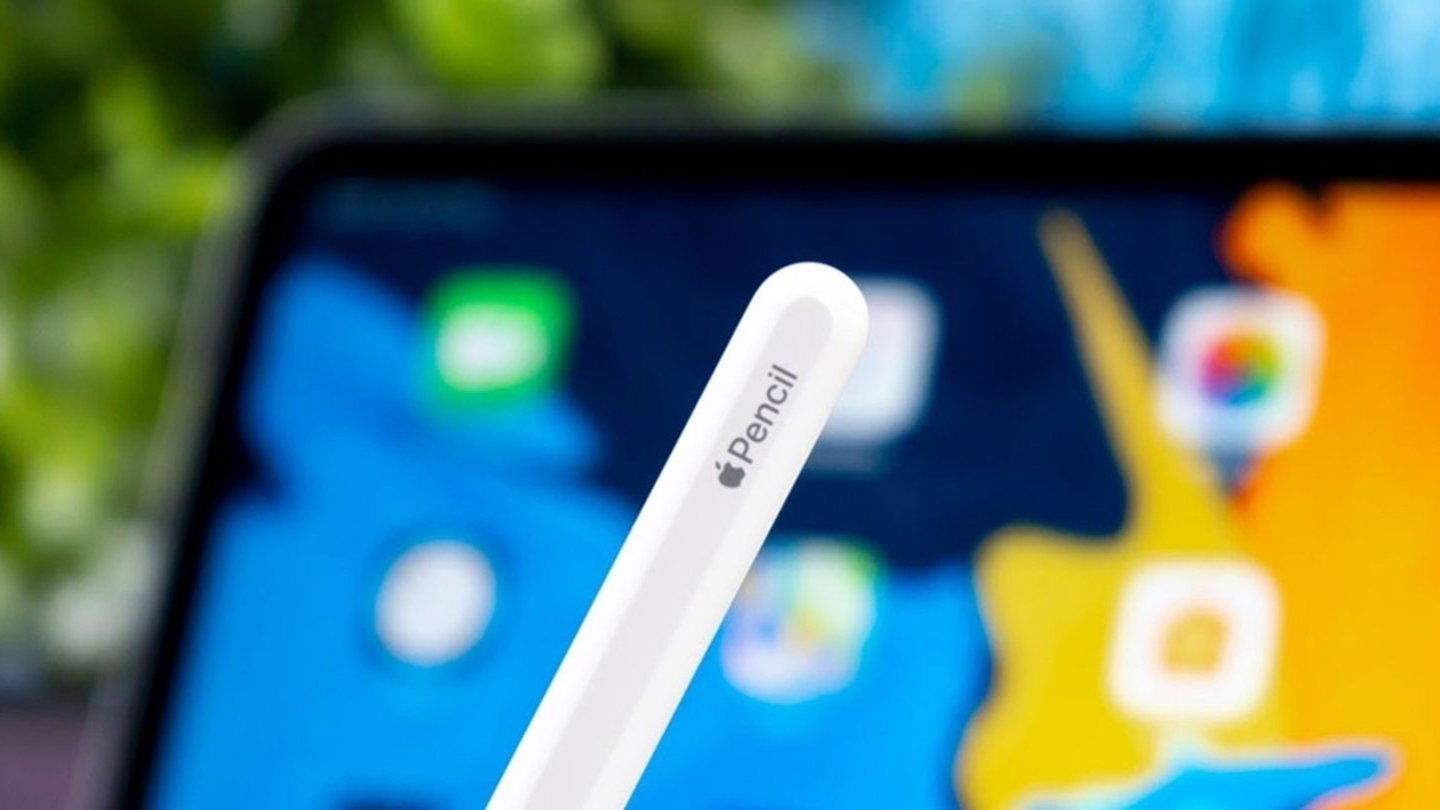 Es troben referències a iOS 17.1 a un nou Apple Pencil amb connexió USB-C