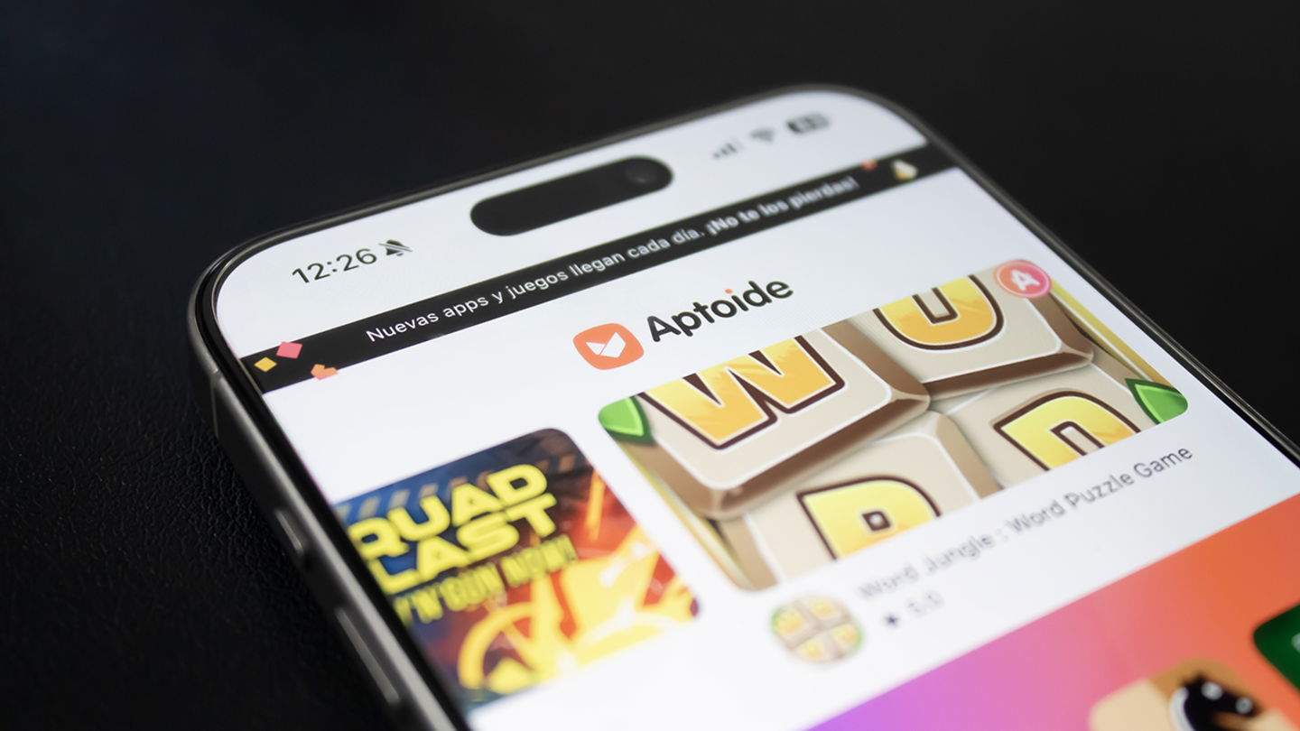 He provat Apptoide per a iPhone i així és la botiga d'aplicacions alternativa