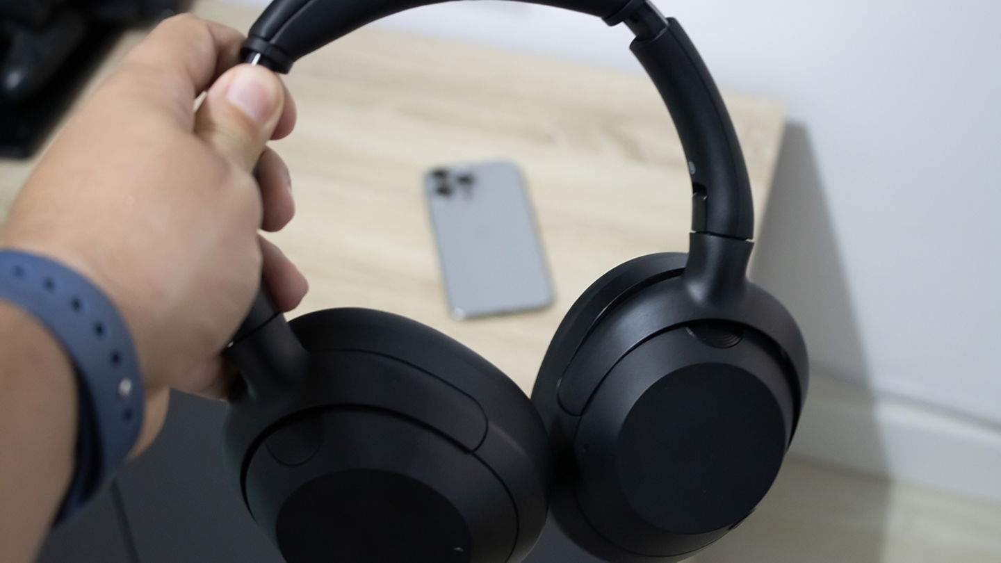 Tinc un iPhone i no m'he comprat uns AirPods, m'he comprat aquests auriculars