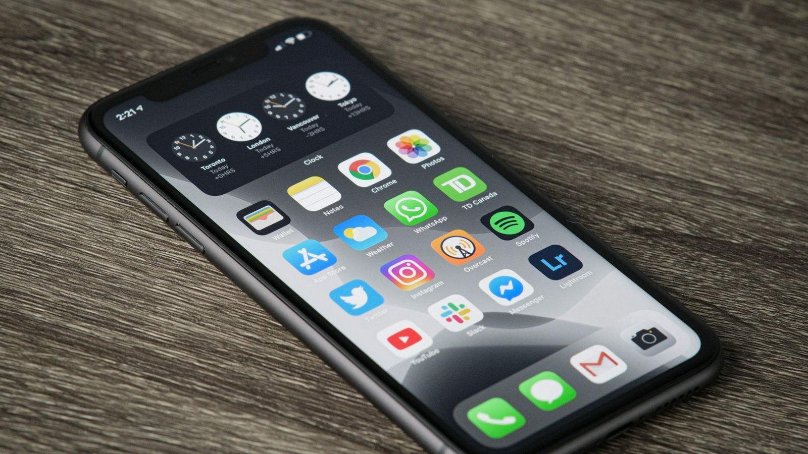 Tenir un iPhone amb iOS 18 per tan sols 200 euros és possible aprofitant l'última oferta limitada d'Amazon