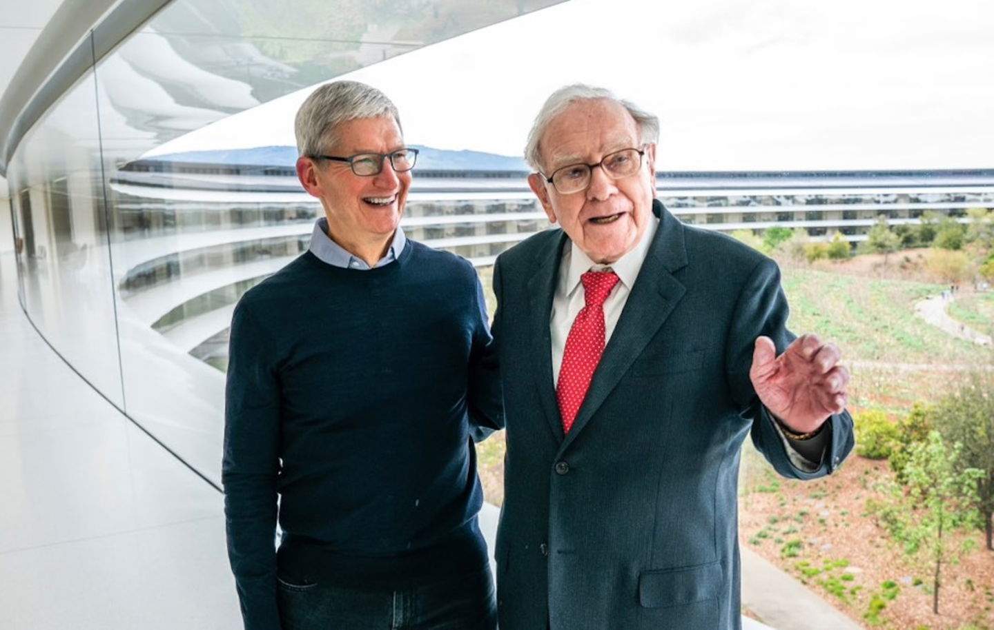 "Nadie más que Steve Jobs podría haber creado Apple, pero solo Tim podría haberla desarrollado como él"