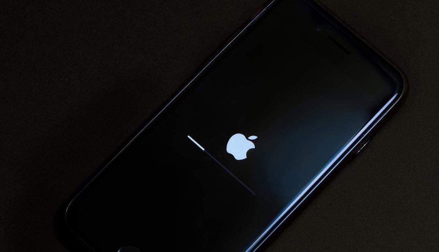 Apple avisa els usuaris de l'iPhone de 100 països d'un possible hackeig