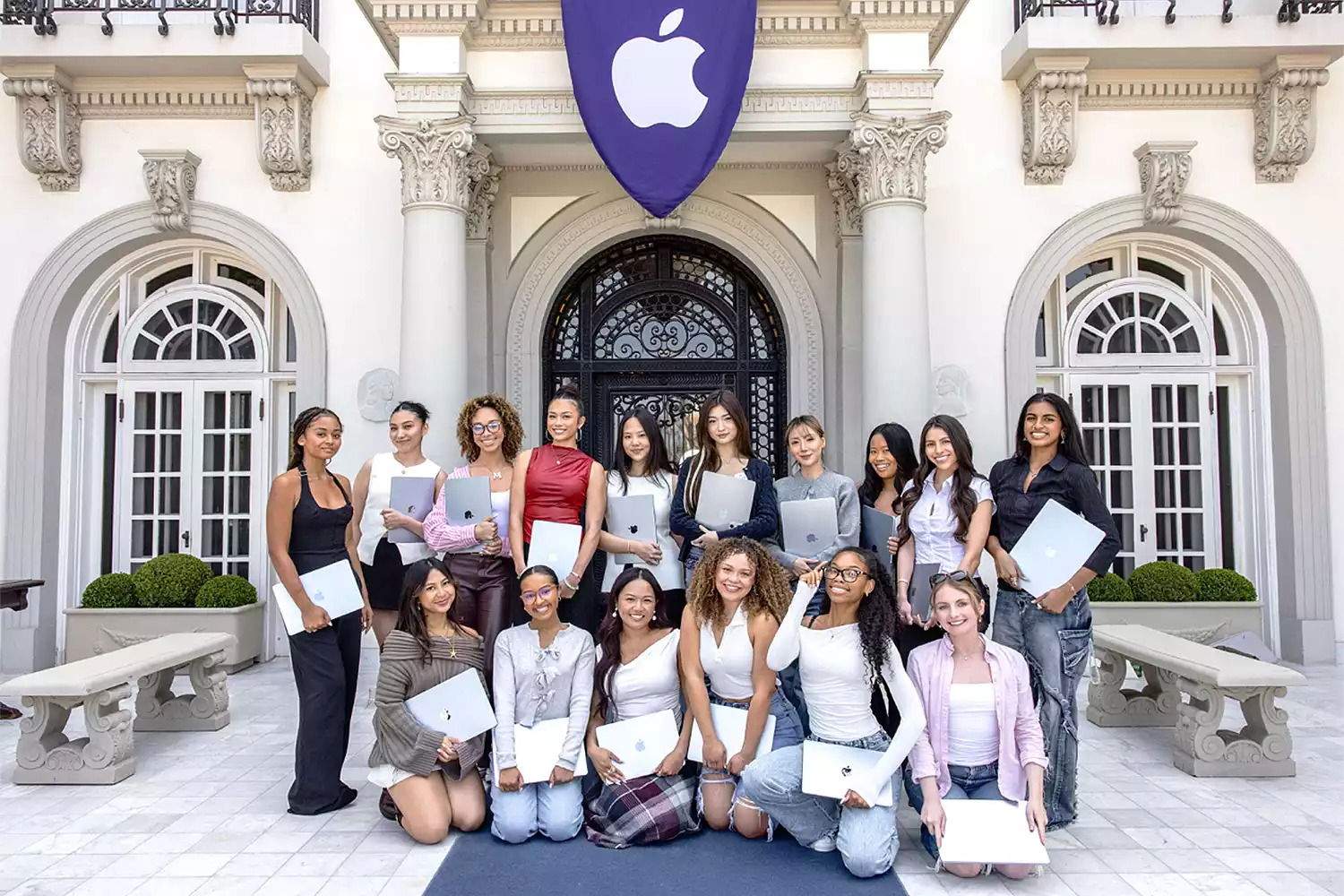 "Apple University", todo sobre este evento secreto con influencers de Apple