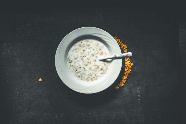 Leche de avena / Foto: Unsplash