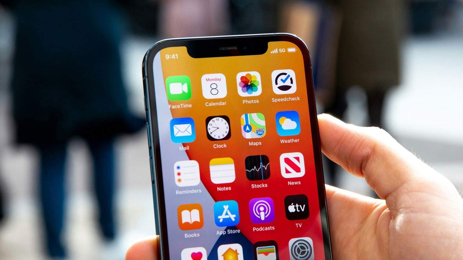 Per tan sols 260 euros pots aconseguir l'iPhone 12 amb l'última oferta d'Amazon: la millor relació a nivell qualitat-preu