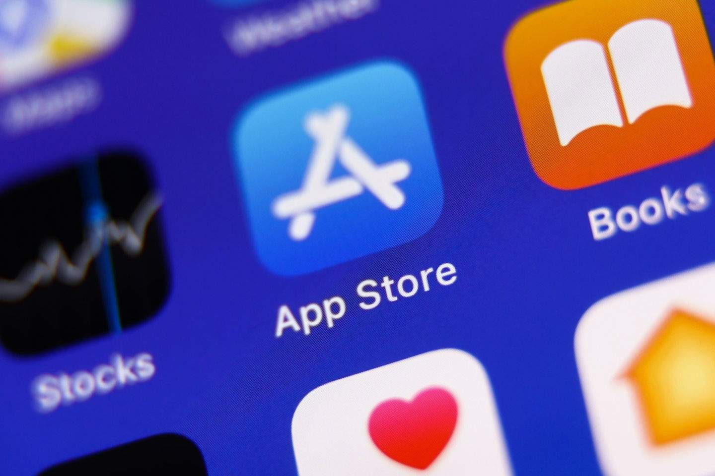 Apple realitzarà més canvis a l'App Store a Europa per complir amb la DMA