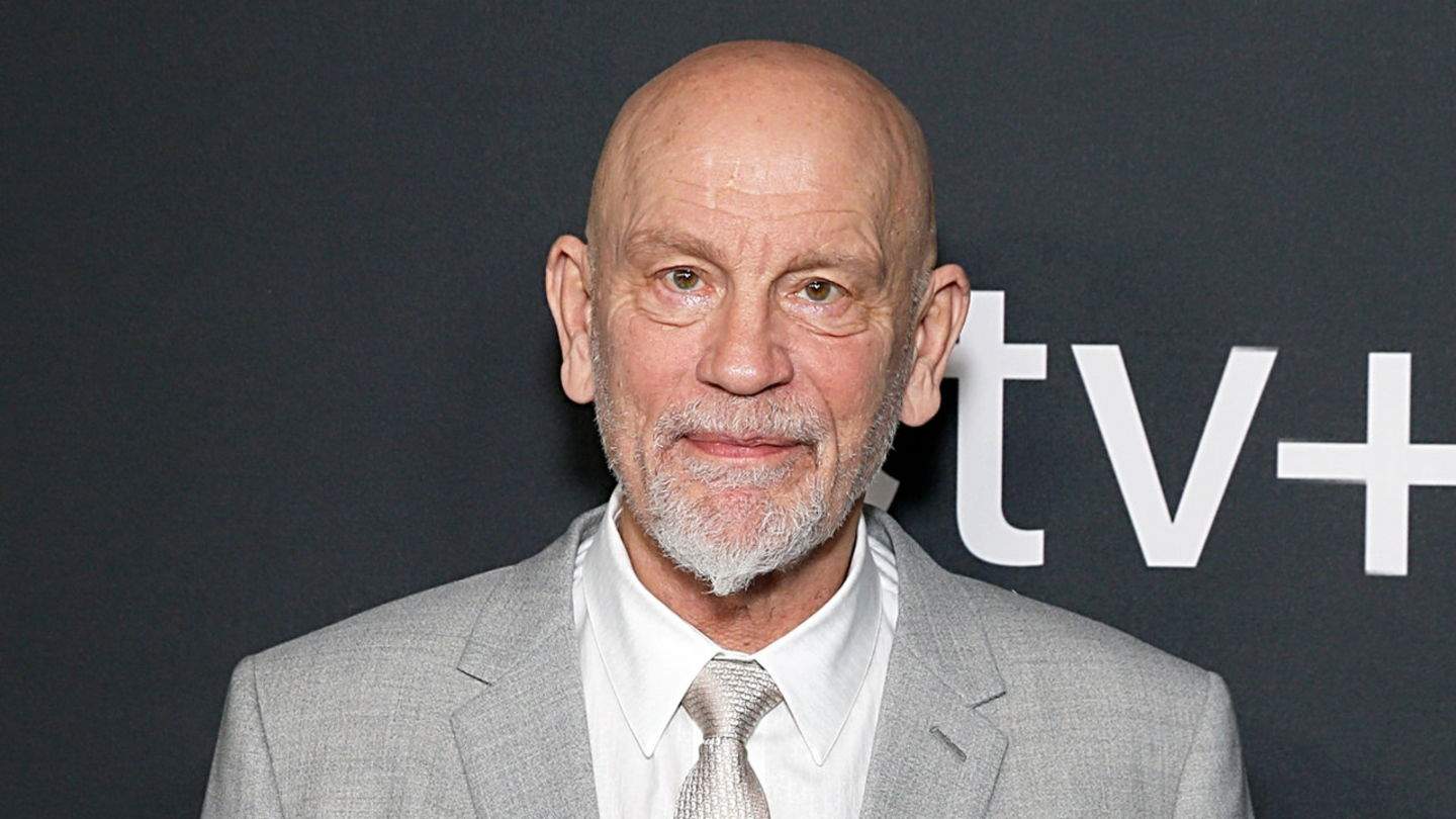 John Malkovich serà el convidat estrella d'aquesta inusual comèdia romàntica protagonitzada per Ayo Edebiri