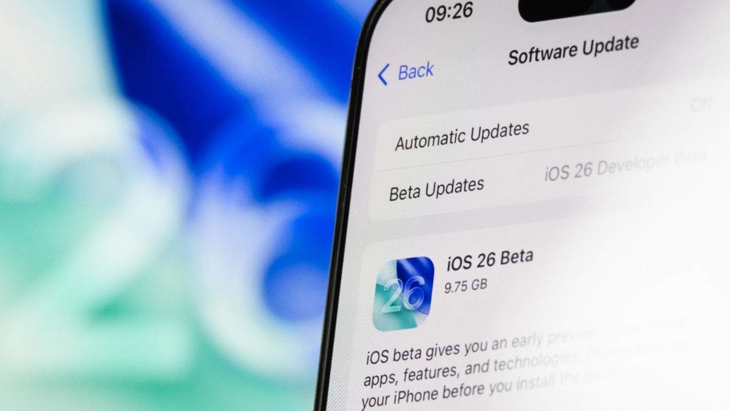 Liquid Glass torna a canviar en la beta d'iOS 26 a mesura que s'acosta el seu llançament final