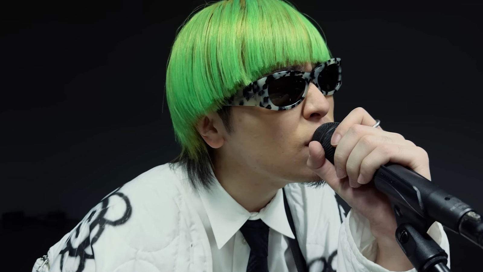 Este impresionante videoclip ha sido rodado con 40 iPhone y no te lo puedes perder