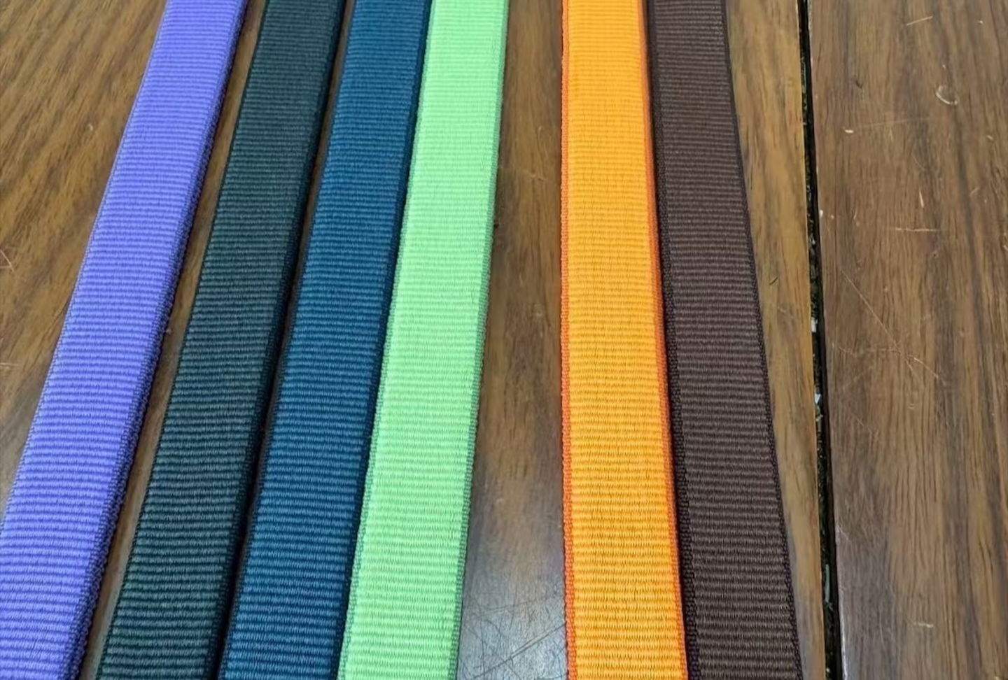 Filtran una nueva correa con diseño magnético para iPhone 17