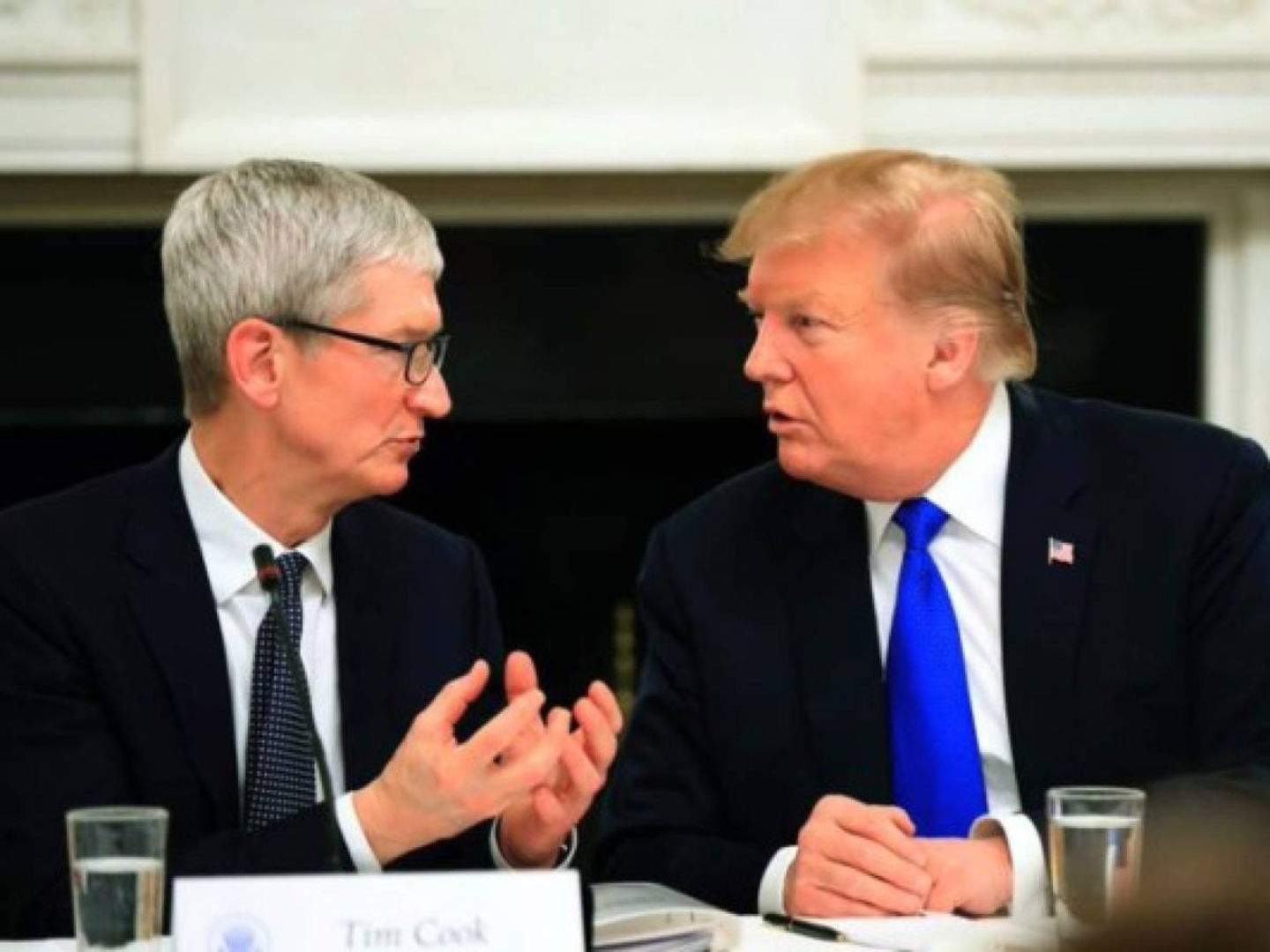 Tim Cook tornarà a la Casa Blanca. ¿Parlarà amb Trump sobre el preu de l'iPhone 17?