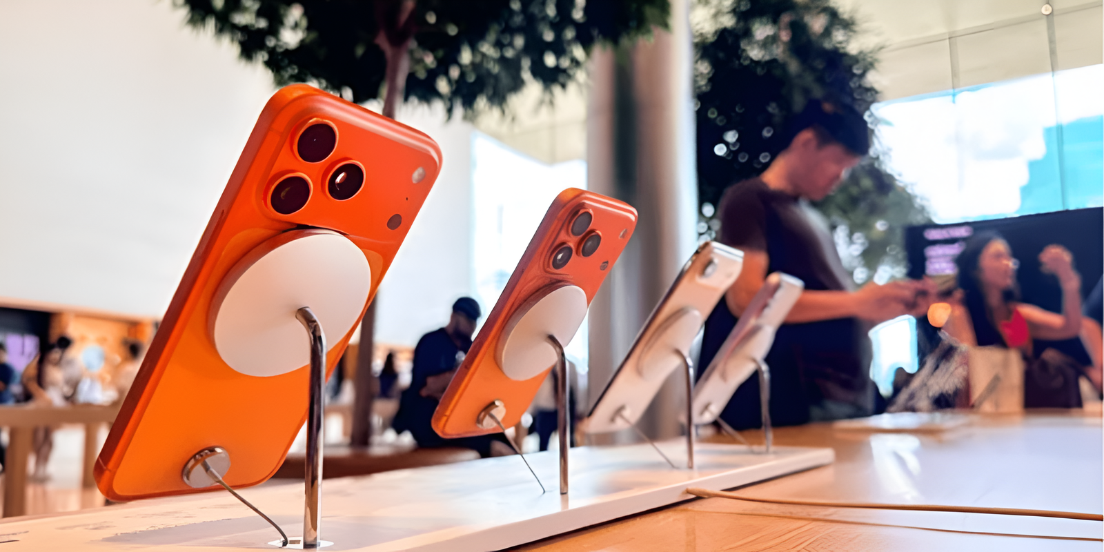 Samsung s'alegra que els iPhone 17 s'estiguin venent tan bé, malgrat ser rivals