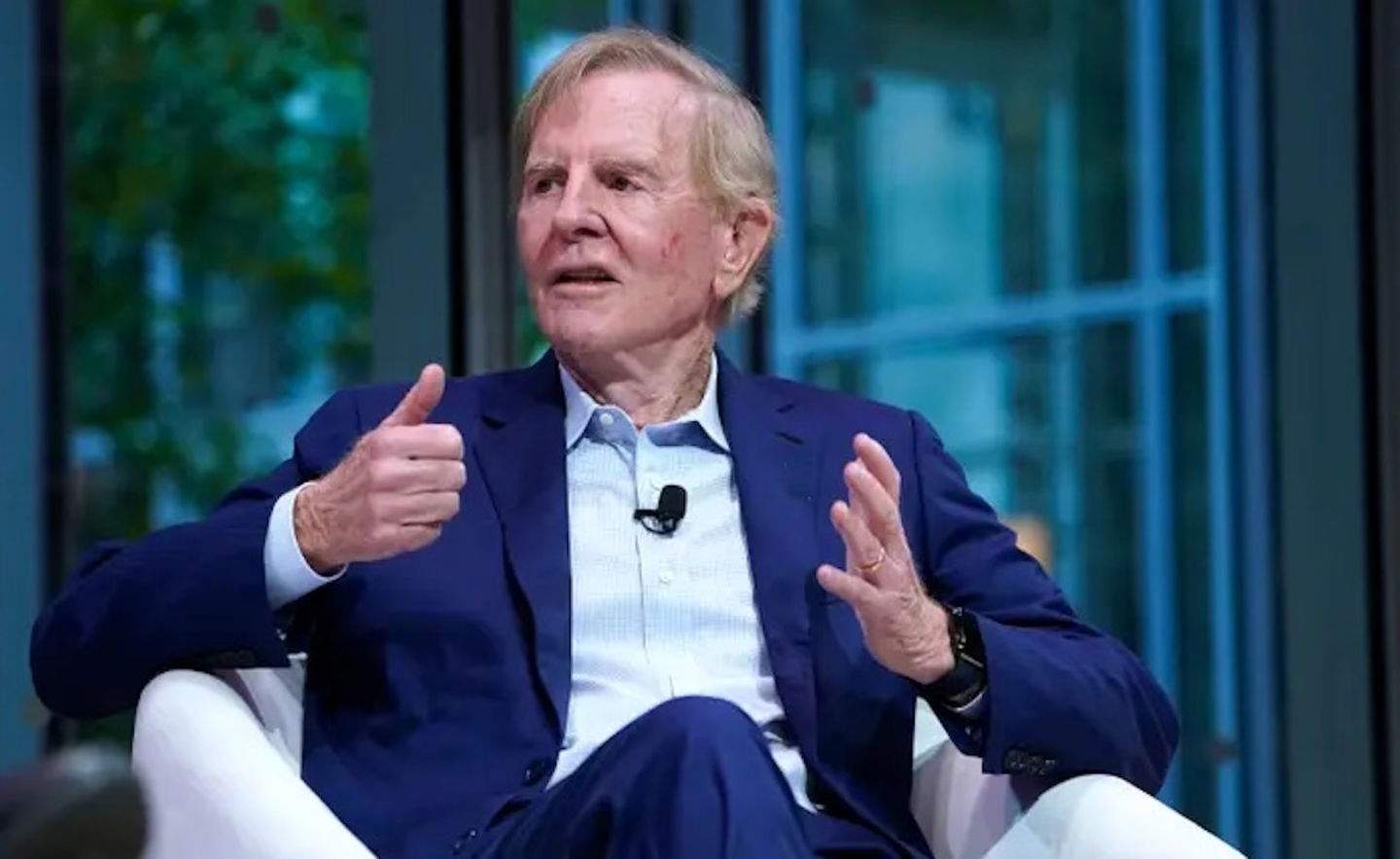 OpenAI és el primer rival veritable d'Apple des del 1990, assegura un ex-CEO de la companyia