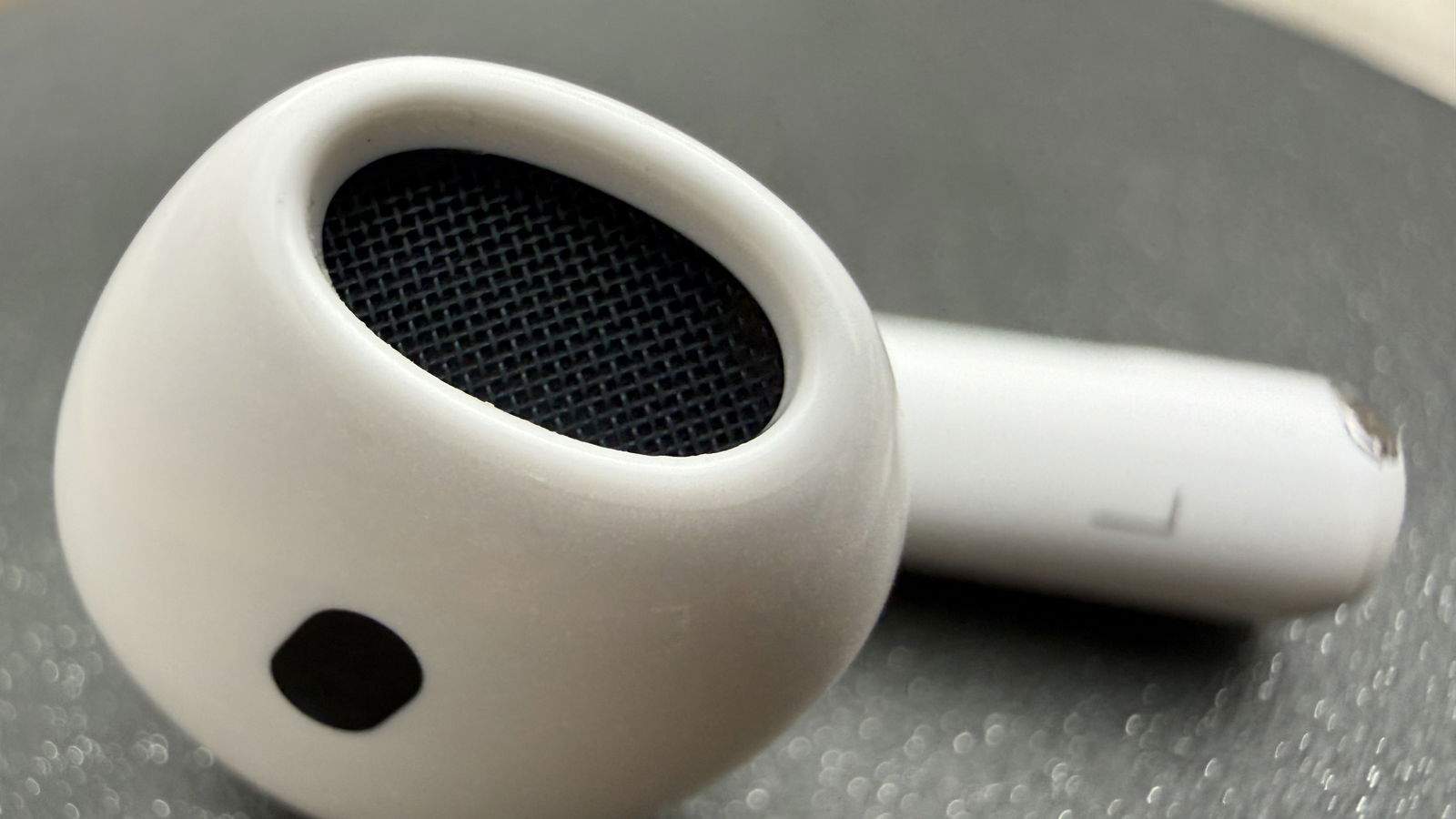 Los AirPods 4 se rinden ante tus pies en la mejor oferta de Apple y yo ya me he comprado unos
