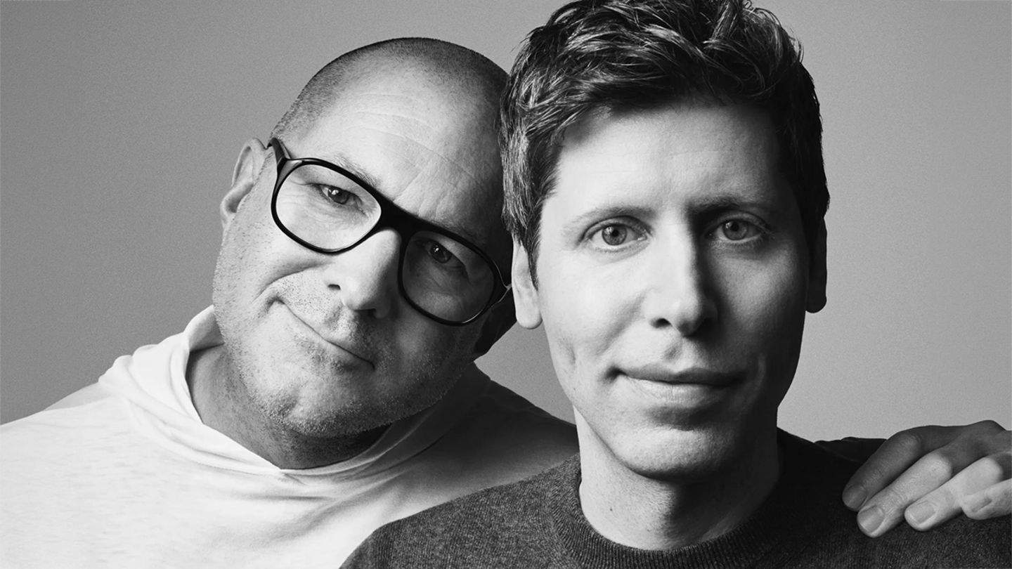 Jony Ive i Sam Altman donen algunes pistes sobre el dispositiu amb IA d'OpenAI
