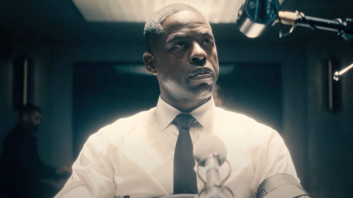 Tiene solo 8 episodios y es uno de los mejores thriller postapocalípticos que he visto en 2025