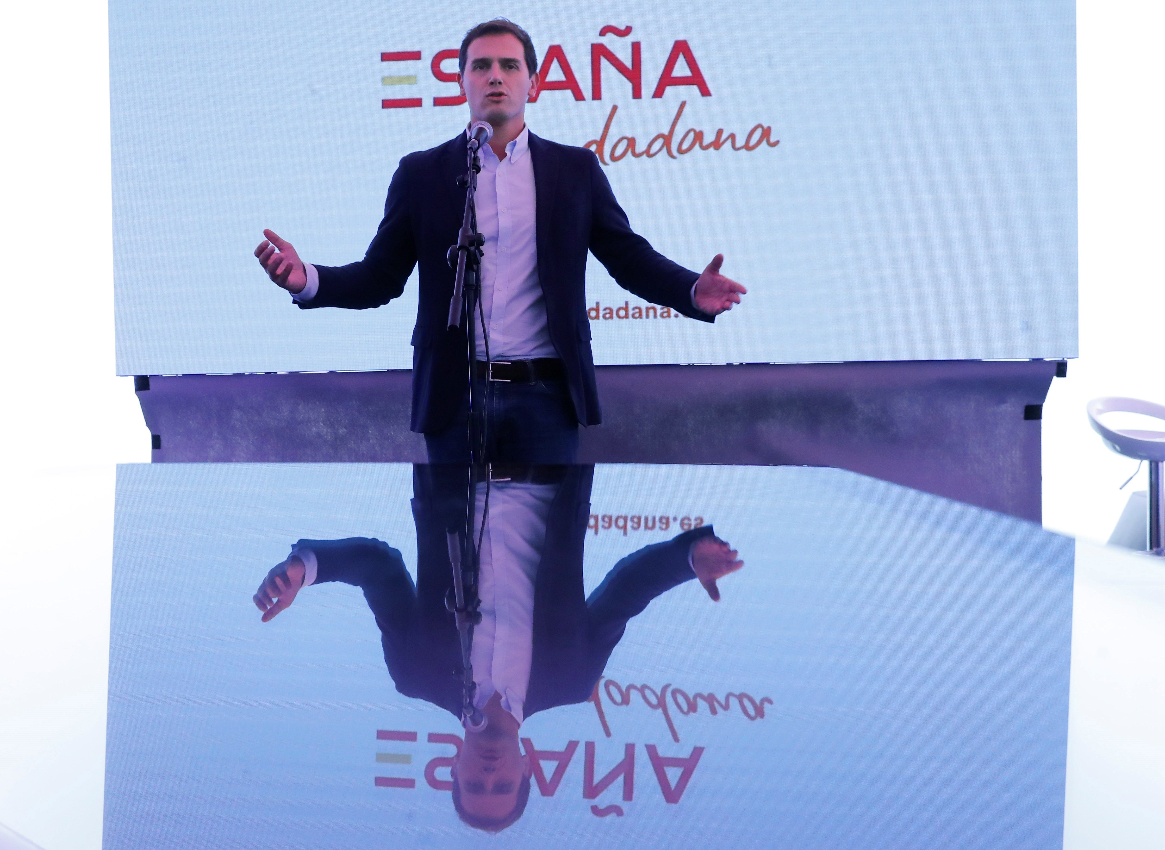 Rivera insta Sánchez a evitar el "vis a vis" entre Iglesias i Junqueras