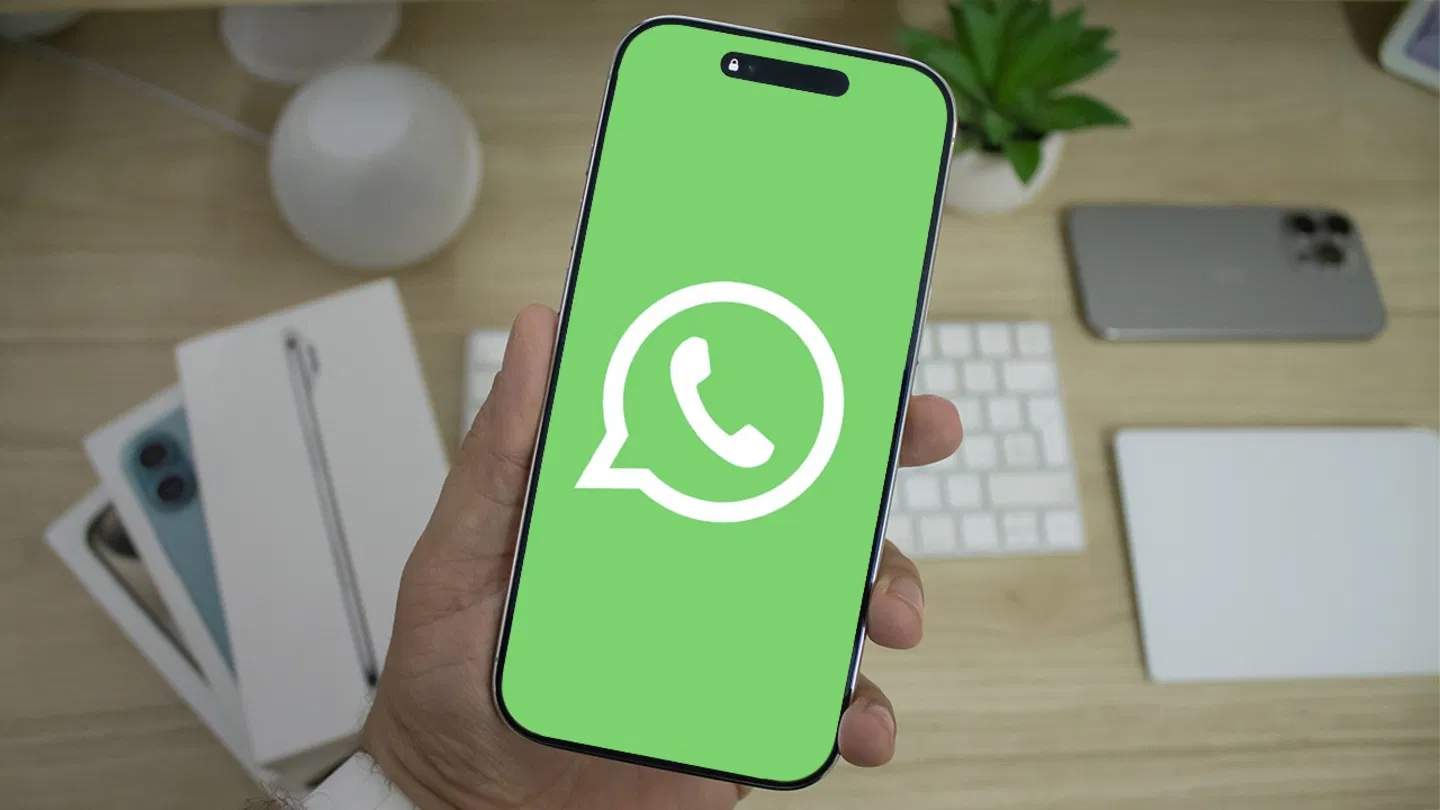 WhatsApp está probando una nueva forma de mandar mensajes: una especie de tinta invisible para evitar spoilers