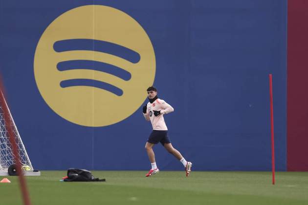 Pedri, durante un entrenamiento con el Barça / Foto: Europa Press
