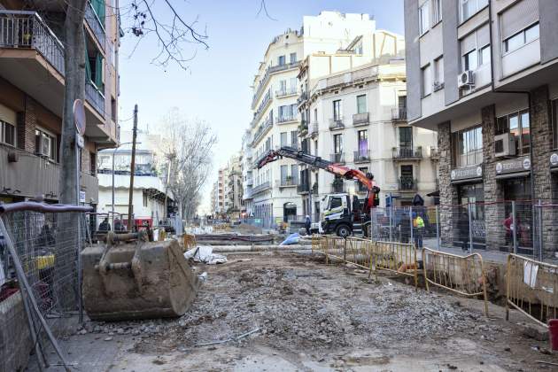 Reportaje molestias originadas obras Colector Vila y Vilà / Foto: Carlos Baglietto