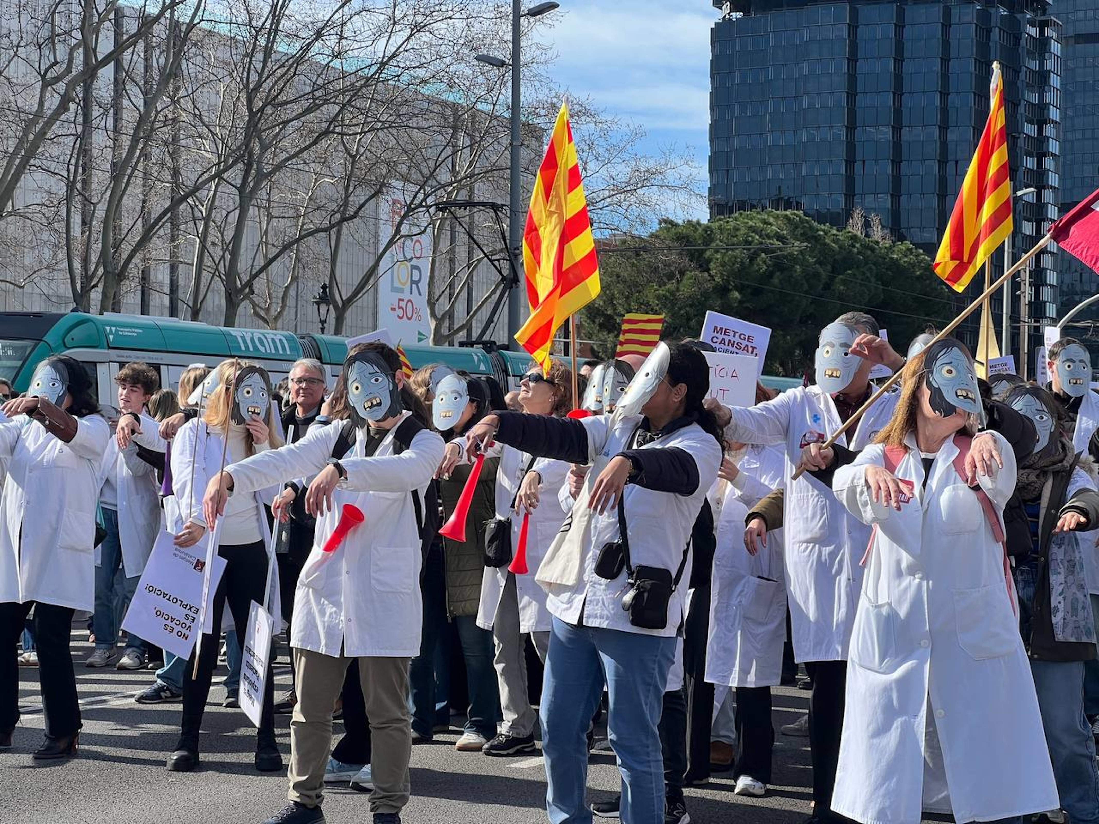 manifestacio metges catalunya acn
