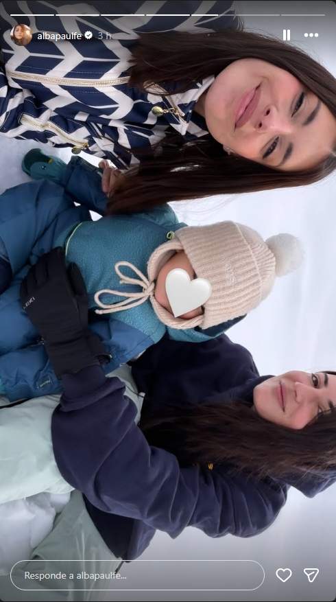 Alba Paúl, Dulceida y la niña en Baqueira Beret / Instagram