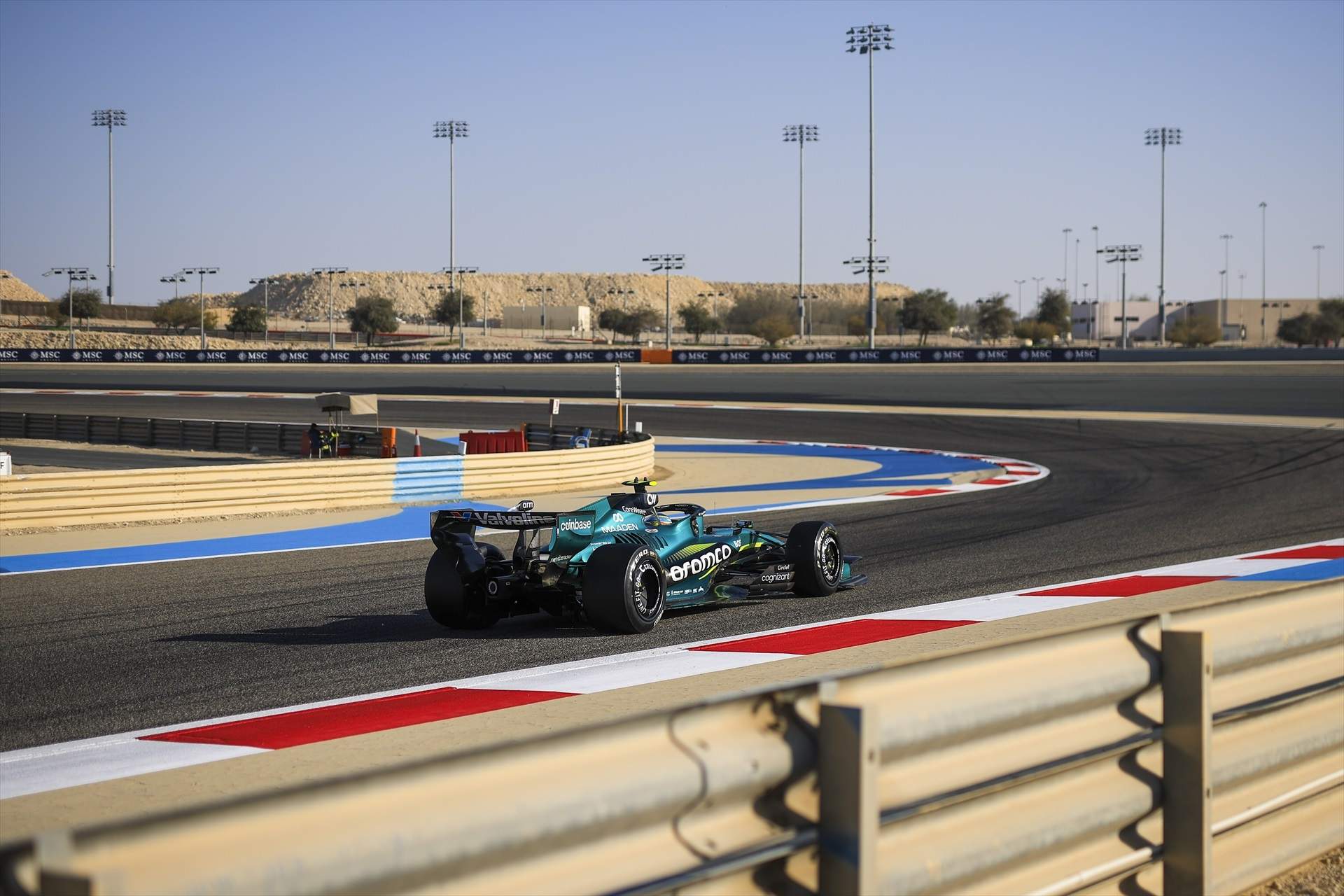 Aston Martin habla muy mal de Fernando Alonso