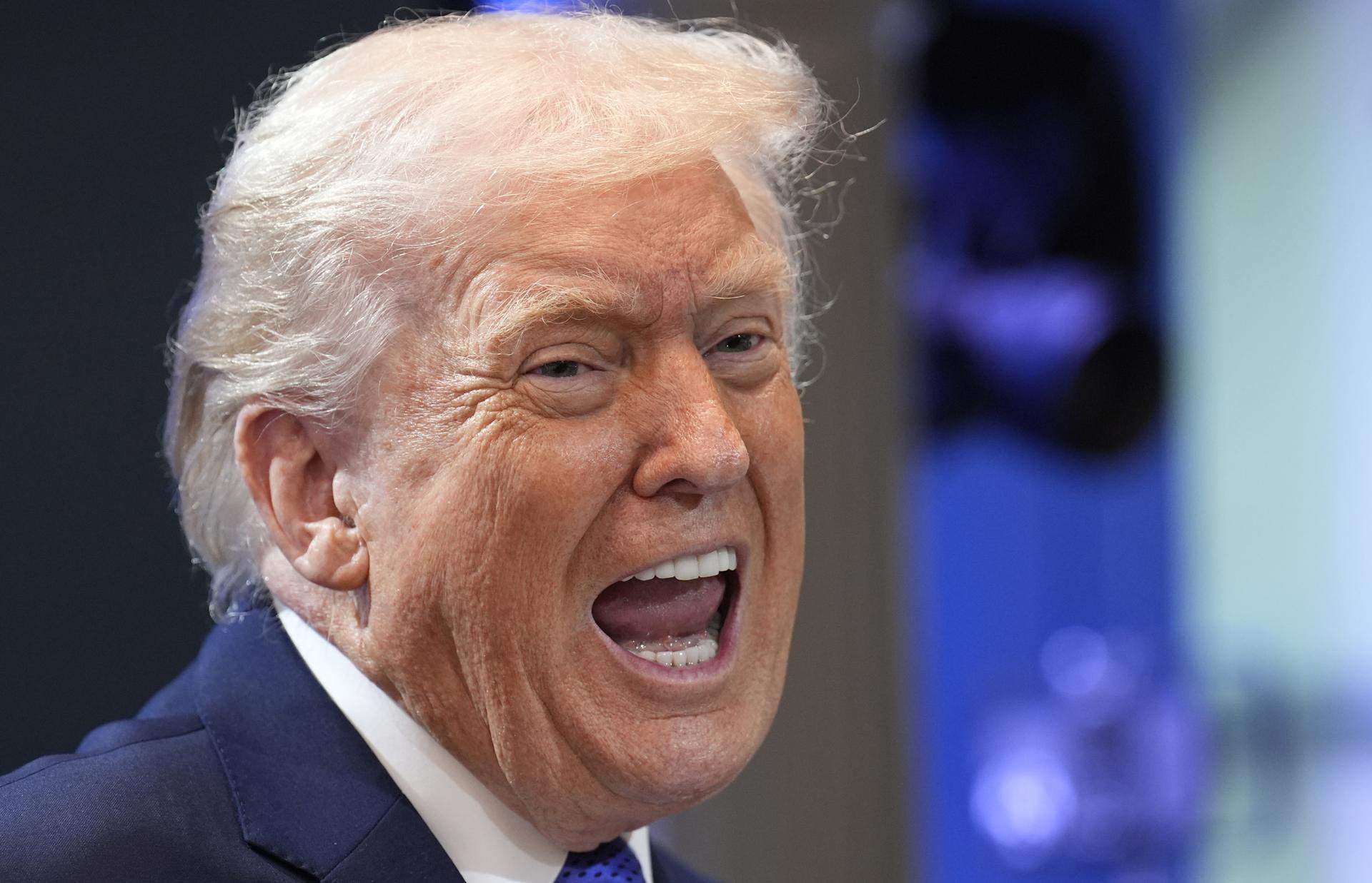 Trump sube los aranceles globales de Estados Unidos del 10% al 15% después del varapalo del Supremo