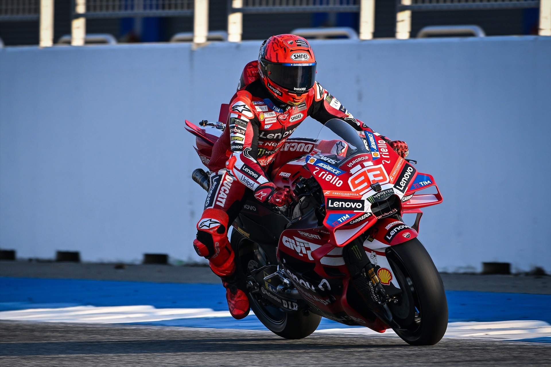 El hombro de Marc Márquez frena la renovación por dos años con Ducati