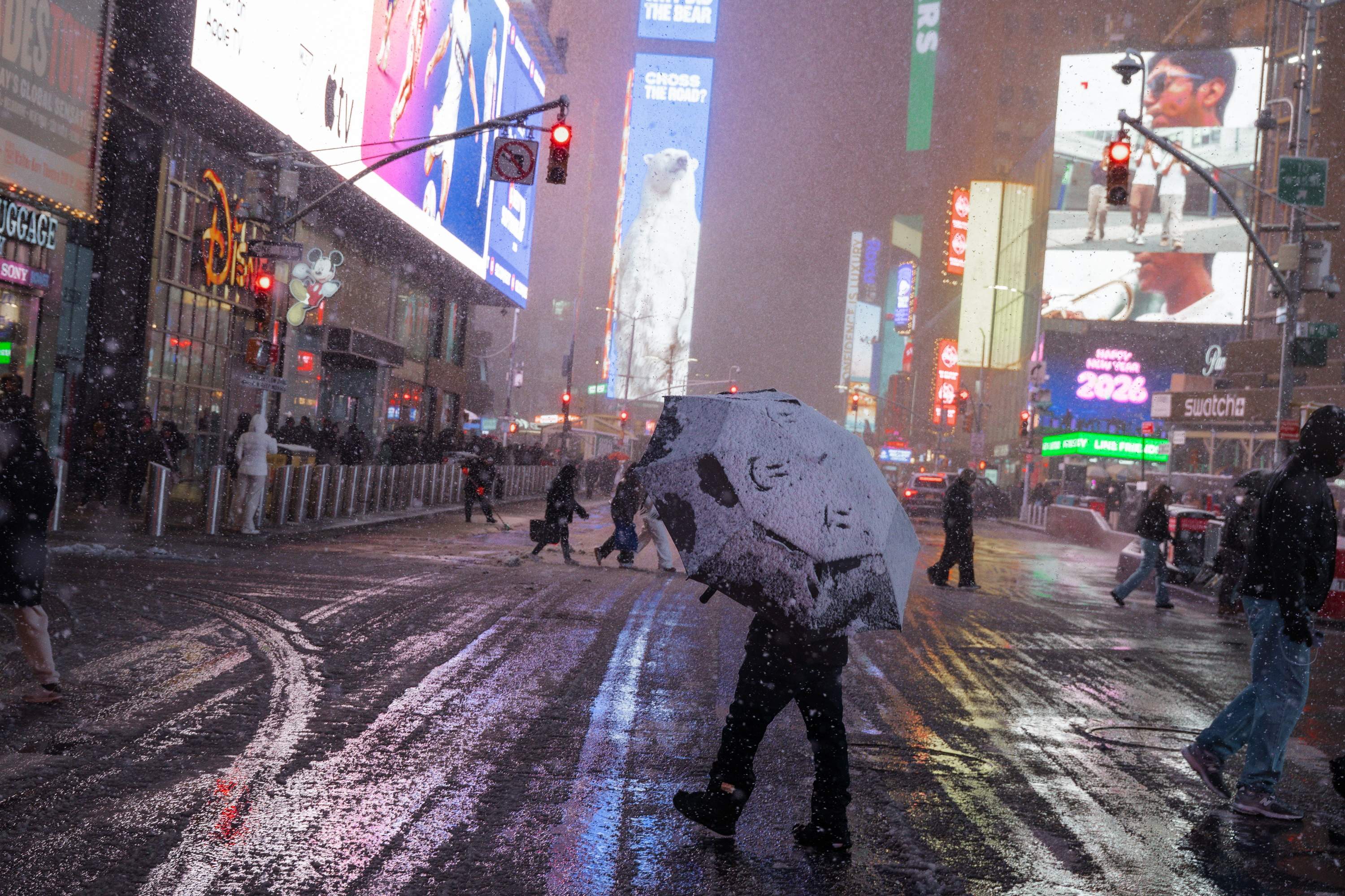Nieve en Nueva York: imágenes de impacto después de un temporal histórico en Estados Unidos
