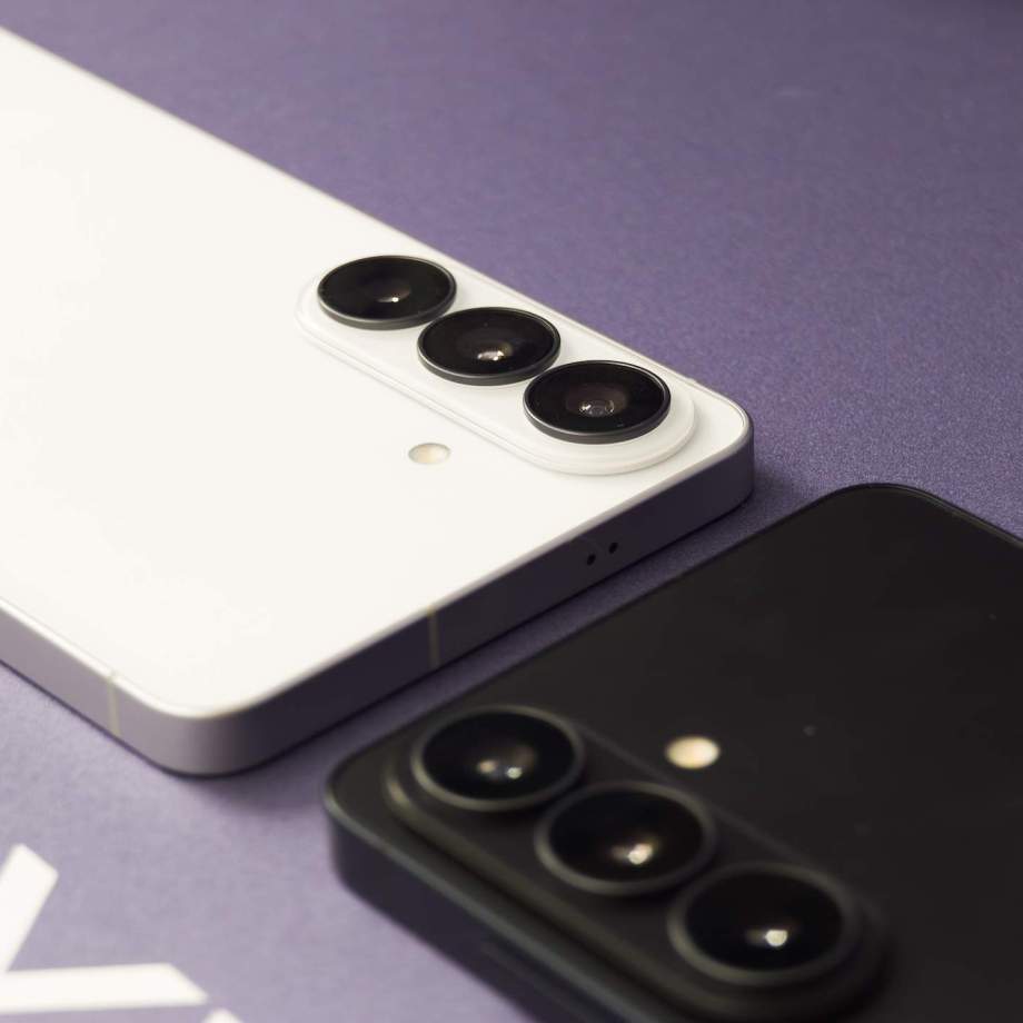 Els Galaxy S26 tenen un disseny molt recognoscible