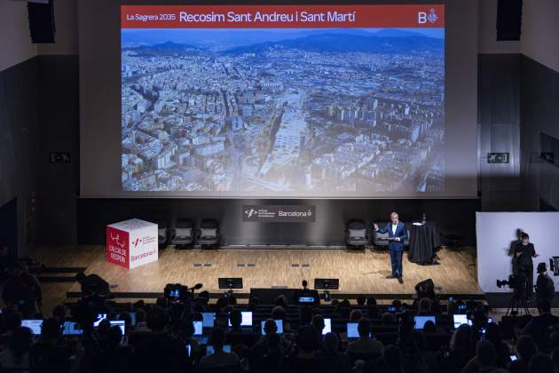 El alcalde responde, Jaume collboni, Disseny Hub / Foto: Carlos Baglietto