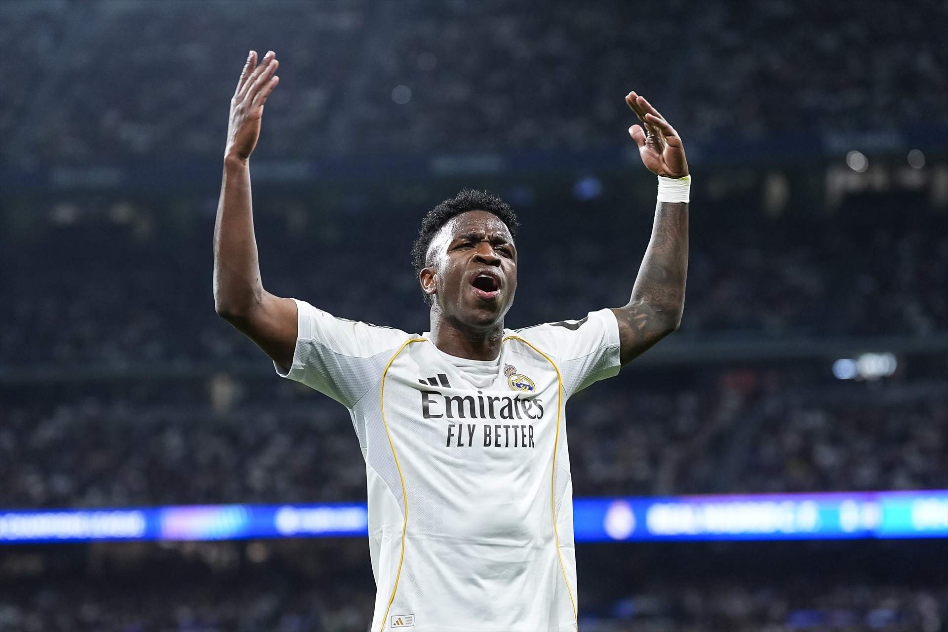 Vinicius només renovarà amb el Reial Madrid si li prometen que hi haurà una neteja a l'equip