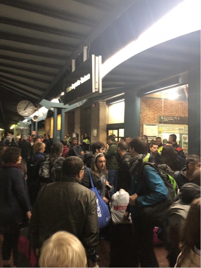 Los pasajeros de un Talgo, atrapados 12 horas en Ulldecona por el temporal