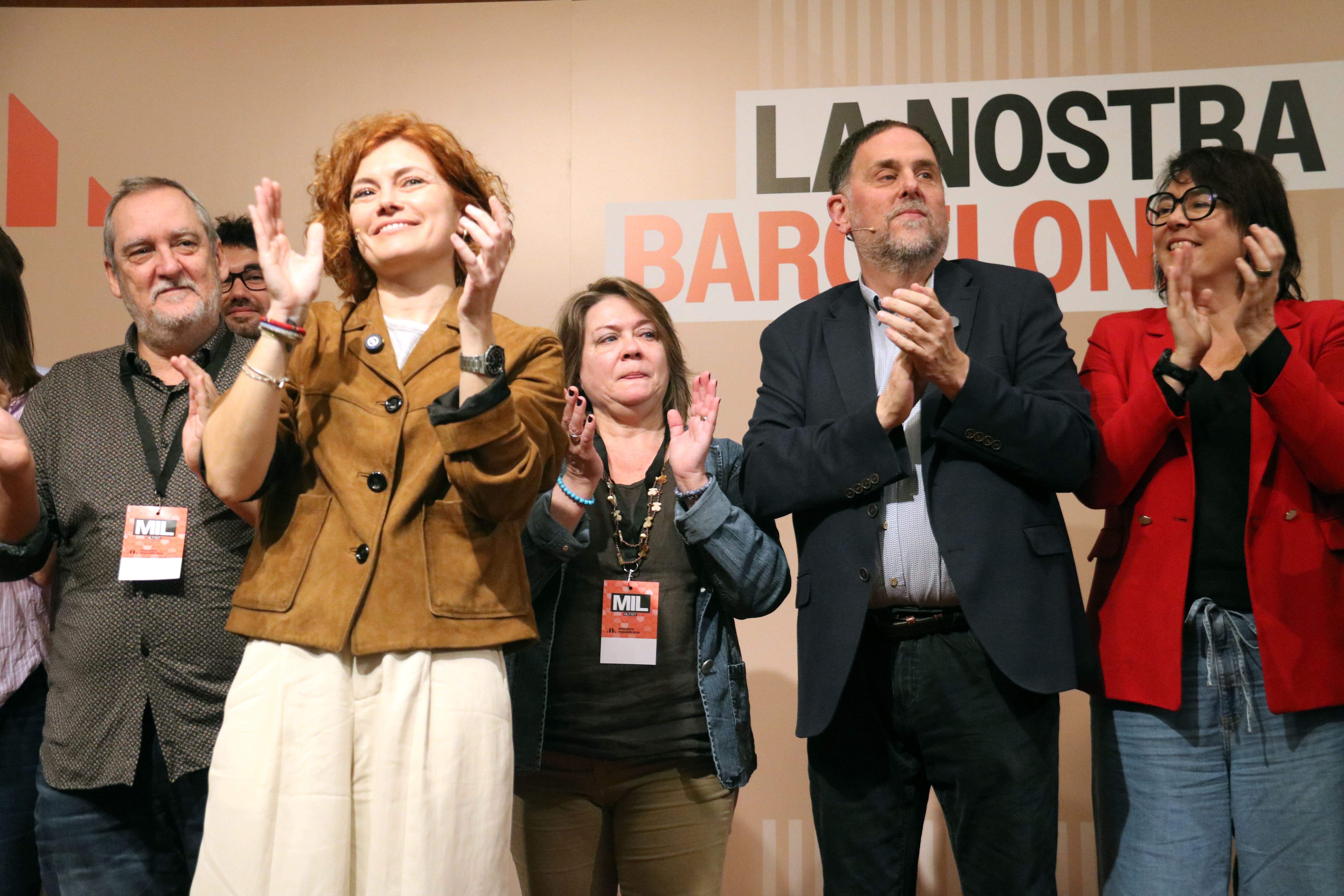 Alamany promet suspendre llicències a comerços de "monocultiu turístic" si arriba a l'alcaldia de Barcelona