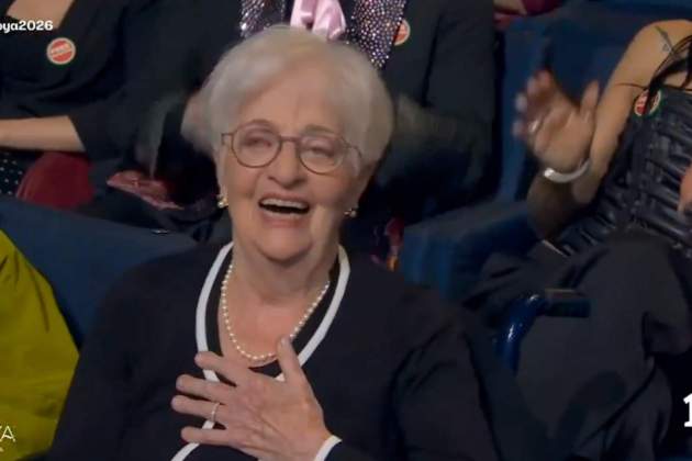 La reacció de Maria Luisa Solá a la menció de Rigoberta Bandini   RTVE Play