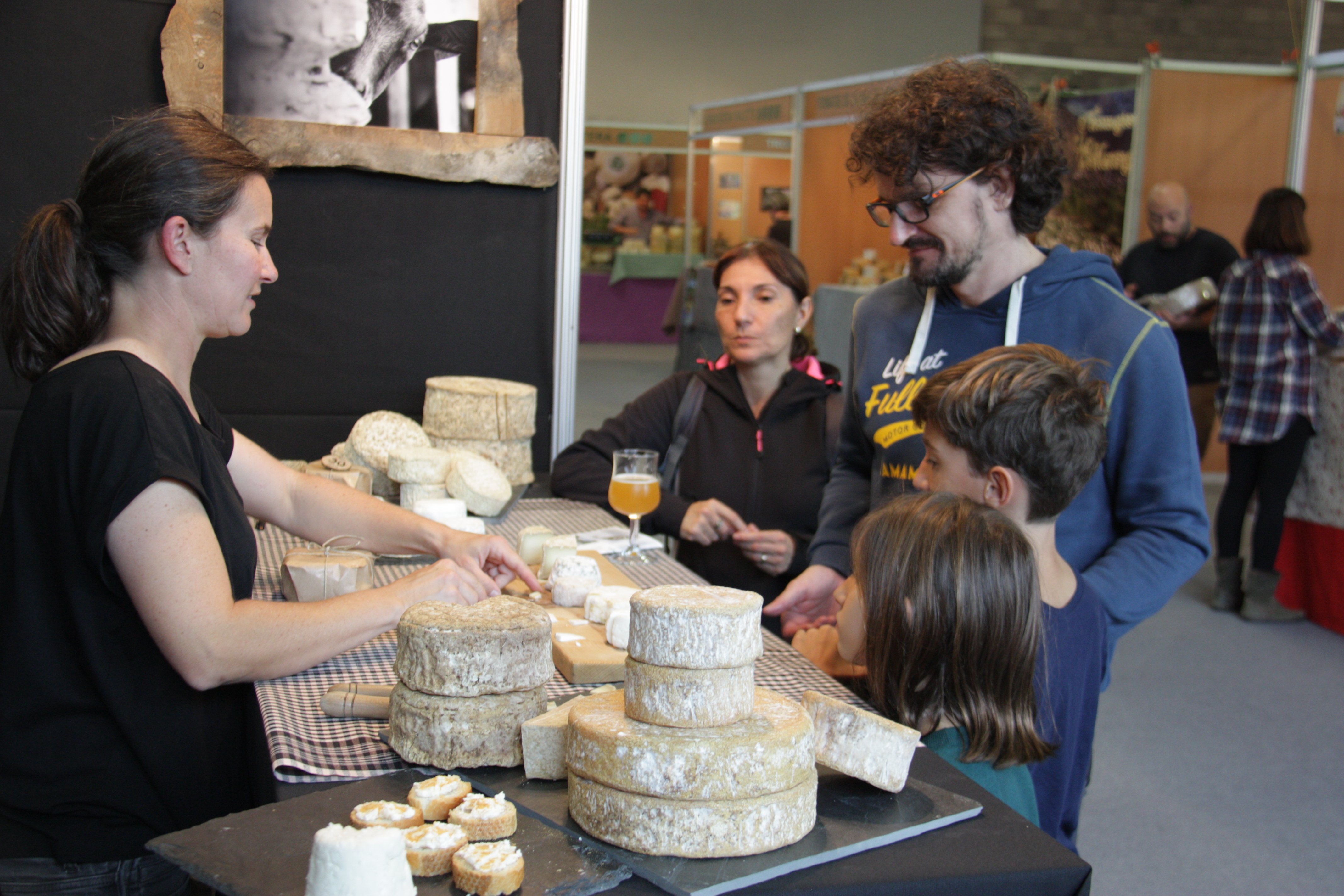 Éxito de participación en la 24ª Fira de Formatges Artesans del Pirineu