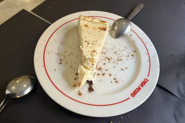 Pastel de queso del restaurante Casa Pagès. / Foto: Emma Porta
