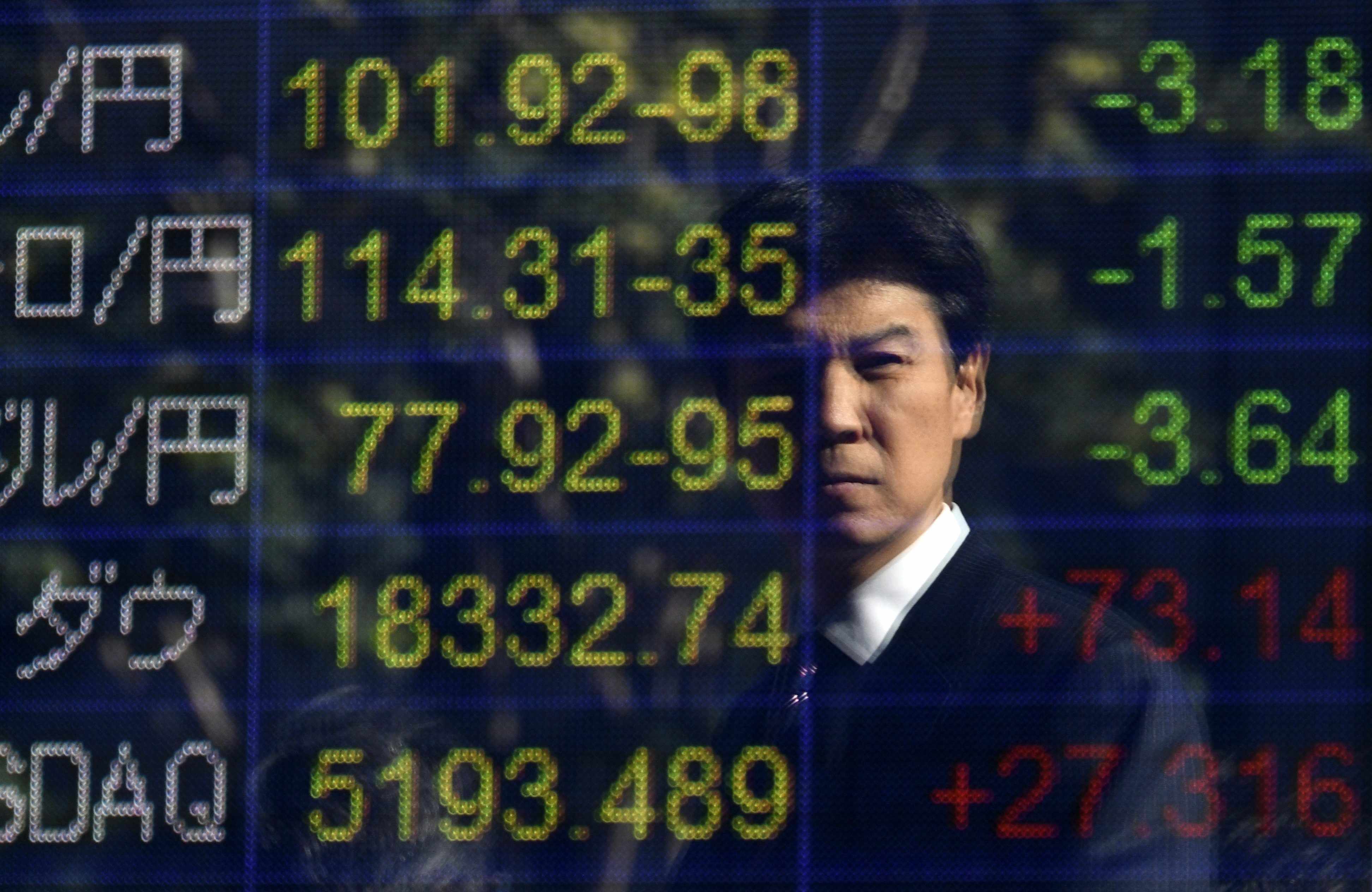 Tòquio tanca amb una caiguda del 5,36% per la quasi segura victòria Trump