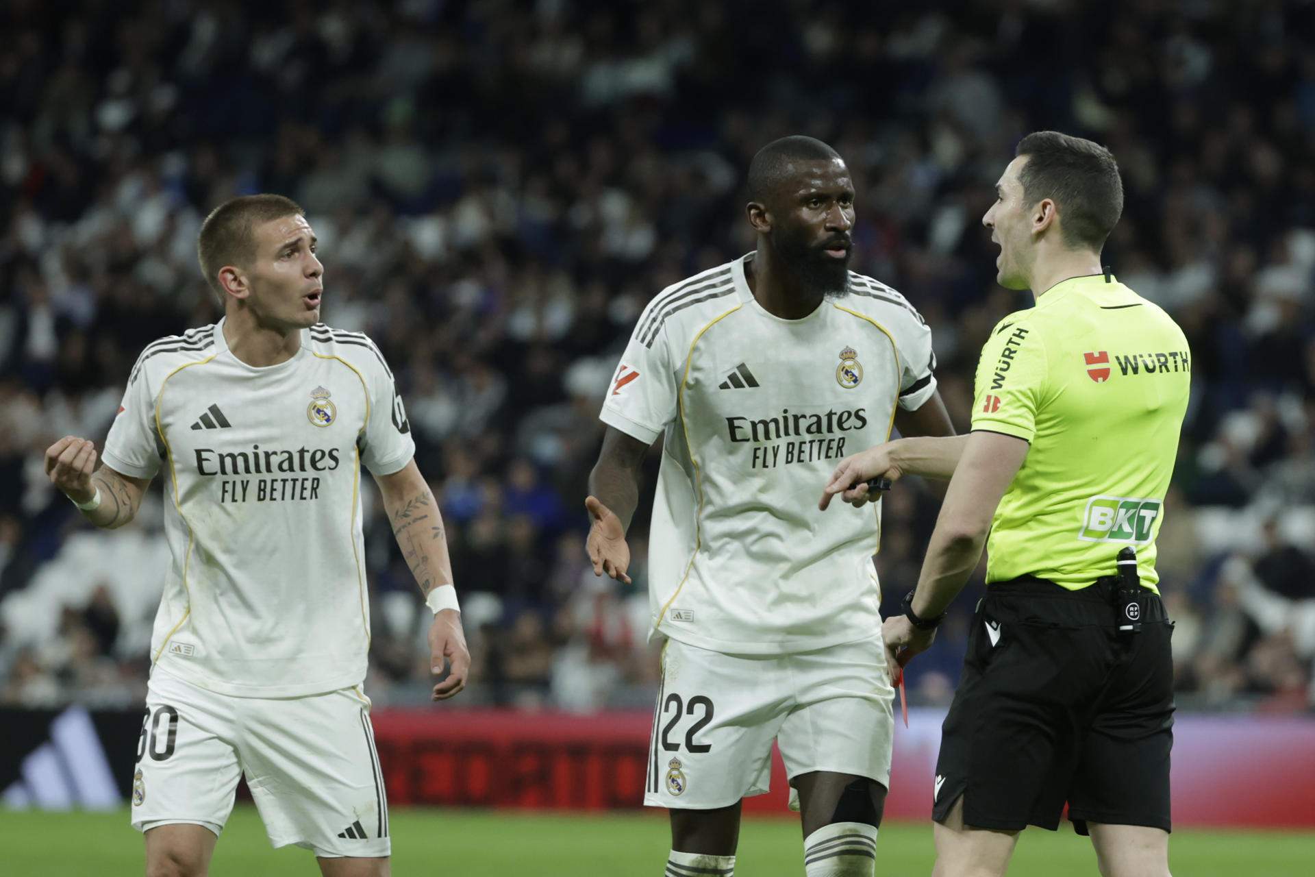 Vergüenza mundial en el Real Madrid: impune una agresión salvaje de Rüdiger contra el Getafe