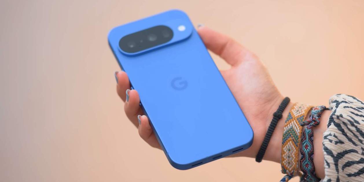 El Google Pixel 10 baja drásticamente de precio en Amazon y es más recomendable que el Pixel 10a