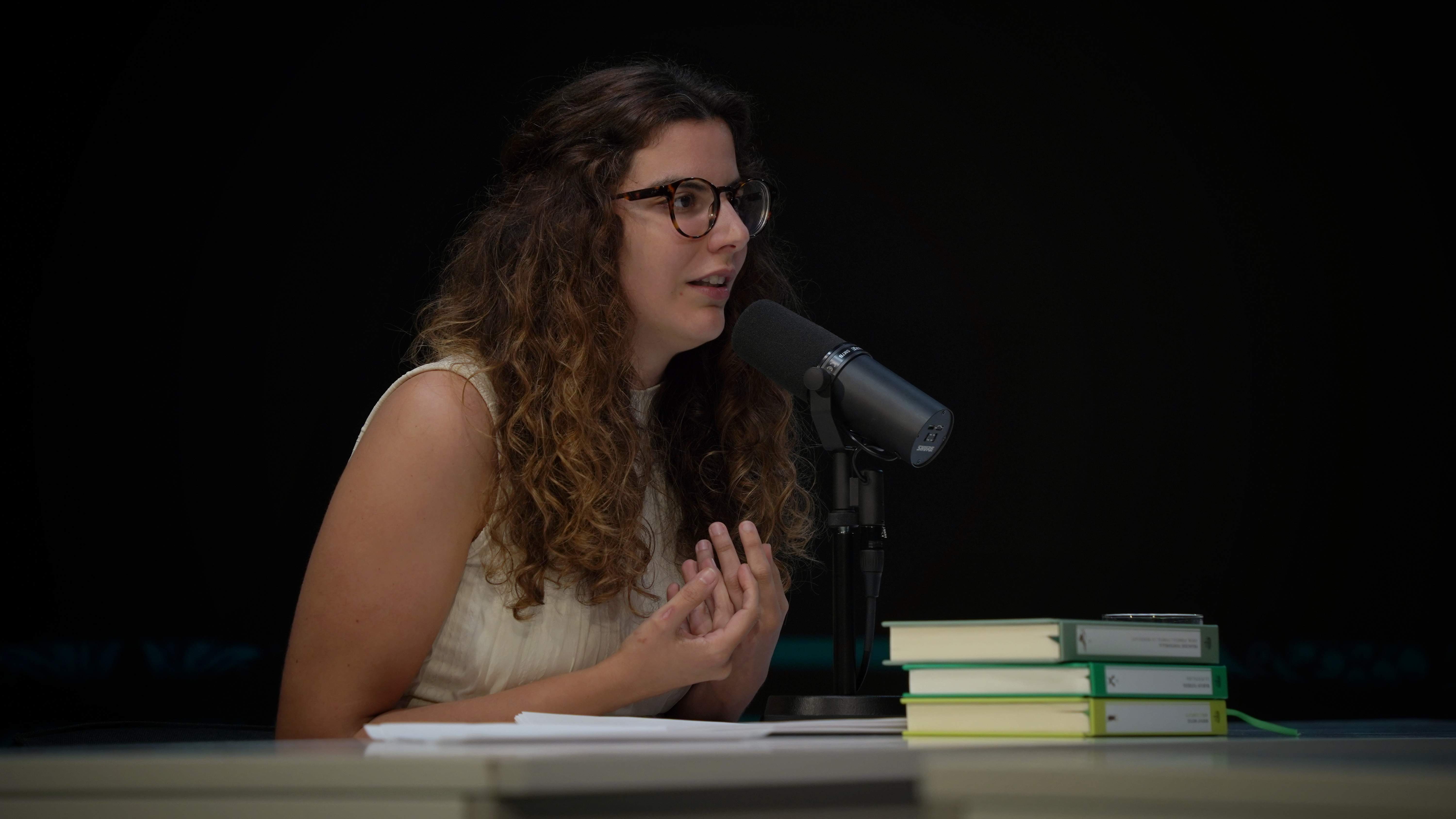 El pòdcast 'La Contracoberta' de Clàudia Rius, produït per Frame, guanya el premi Muriel Casals