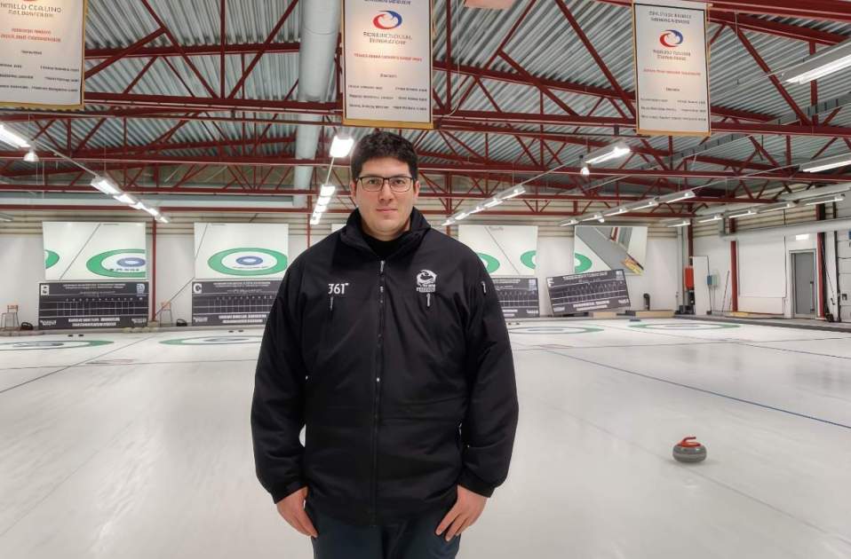 Bernat Monzó en el curling, twitter Bernat Monzó en el curling, twitter